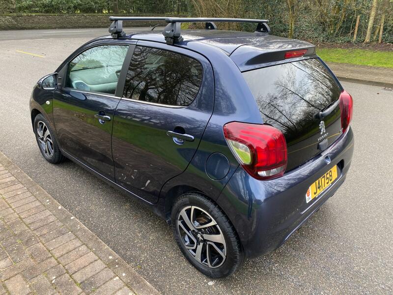 PEUGEOT 108