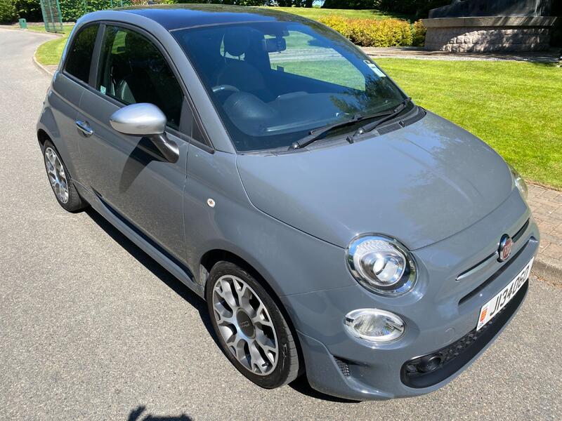 View FIAT 500 1.0 MHEV Rock Star