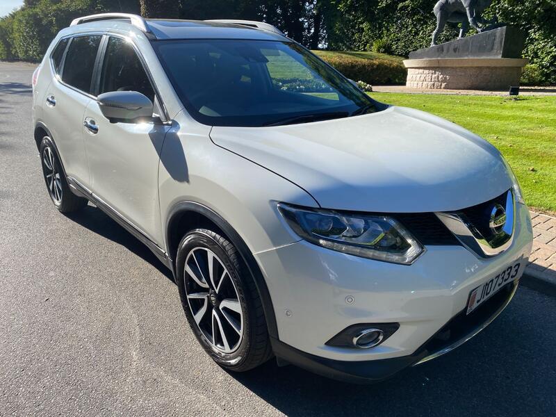 View NISSAN X-TRAIL 1.6 PETROL 7 SEATER