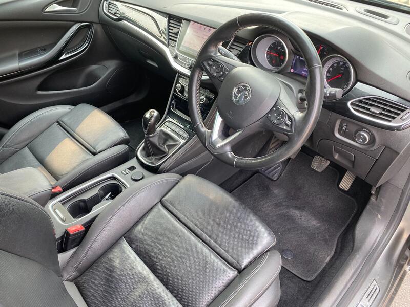 View VAUXHALL ASTRA 1.6 TURBO ULTIMATE